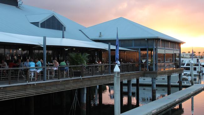 Boardwalk Tavern at Hope Island.