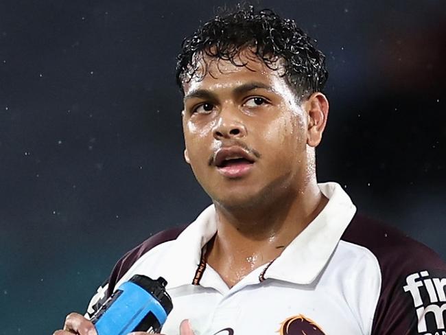 SYDNEY, AUSTRALIA - JUNE 14: Selwyn Cobbo of the Broncos leaves the field after being tackled high during the round 15 NRL match between South Sydney Rabbitohs and Brisbane Broncos at Accor Stadium, on June 14, 2024, in Sydney, Australia. (Photo by Cameron Spencer/Getty Images)