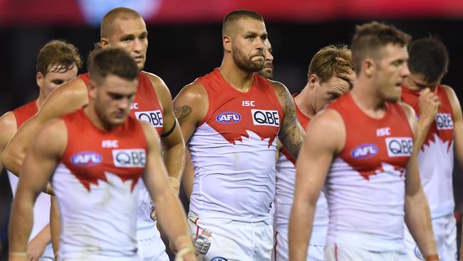 Lance Franklin and the Swans found the Bulldogs too slick. Pic: AAP 