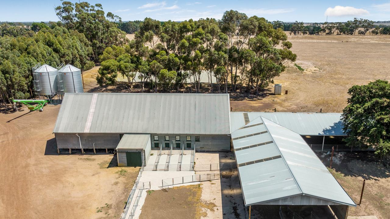 Kuruc-A-Ruc farm at Rokewood sold to Victorian buyer for $11.5m-plus ...