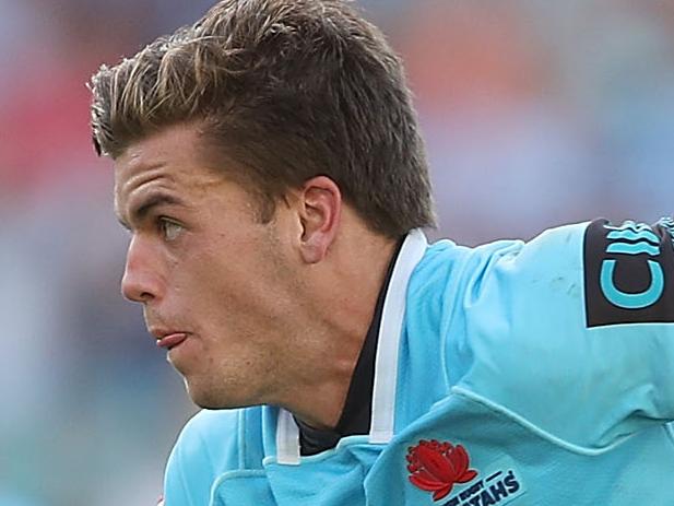 SYDNEY, AUSTRALIA - MARCH 18:  Mitch Short of the Waratahs scores a try during the round five Super Rugby match between the Waratahs and the Rebels at Allianz Stadium on March 18, 2018 in Sydney, Australia.  (Photo by Mark Metcalfe/Getty Images)