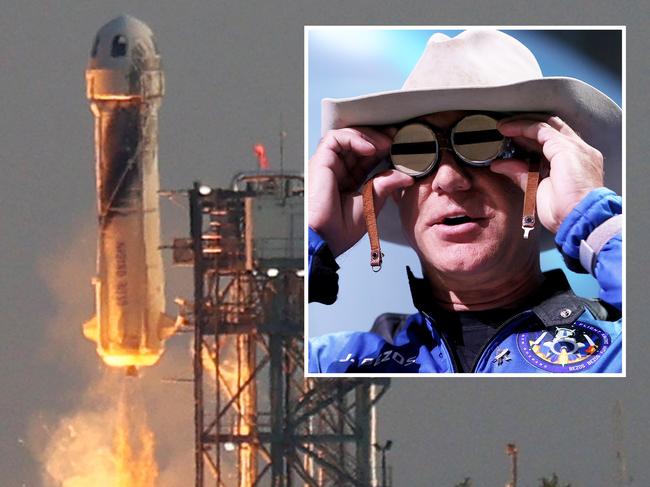 VAN HORN, TEXAS - JULY 20: Blue OriginÃÂ¢Ãâ¬Ãâ¢s New Shepard lifts-off from the launch pad carrying Jeff Bezos along with his brother Mark Bezos, 18-year-old Oliver Daemen, and 82-year-old Wally Funk on July 20, 2021 in Van Horn, Texas. Mr. Bezos and the crew are riding in the first human spaceflight for the company.   Joe Raedle/Getty Images/AFP == FOR NEWSPAPERS, INTERNET, TELCOS & TELEVISION USE ONLY ==