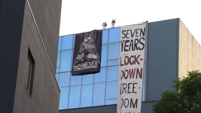 Protesters have chained themselves to a hotel in Melbourne's north in what they say is an act of solidarity with detained refugees and asylum seekers. Picture: Supplied