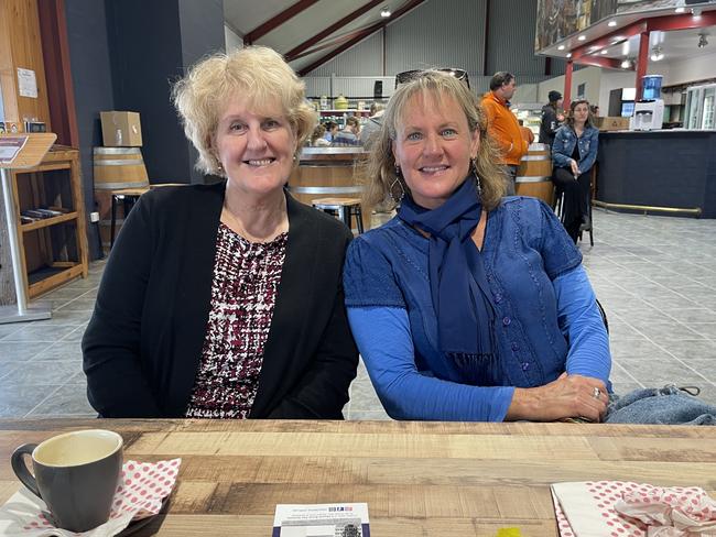 Vincenzo's reopening 2021 Pictured: Lyn Strijland and Karol Stica. Photo: Madison Mifsud-Ure / Stanthorpe Border Post