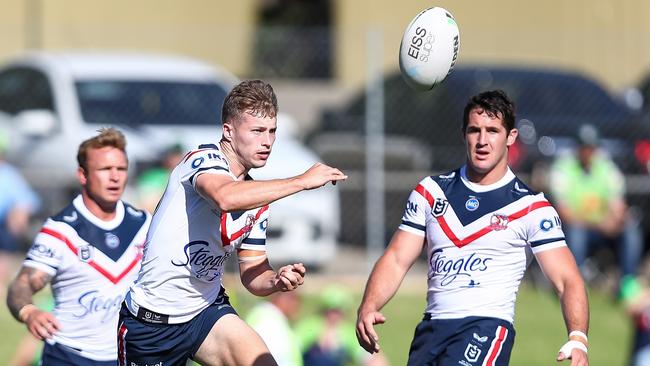 Sam Walker spins it wide for the Roosters against Canberra.