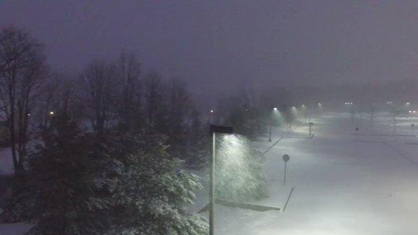 US PA: Drone Video Shows Heavy Snowfall in Pennsylvania February 09