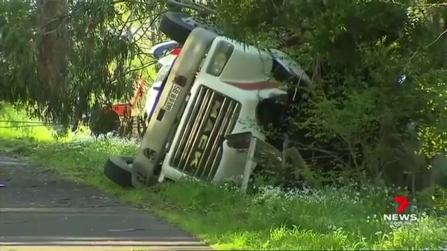 Adelaide Hills truck rollover (7 News)