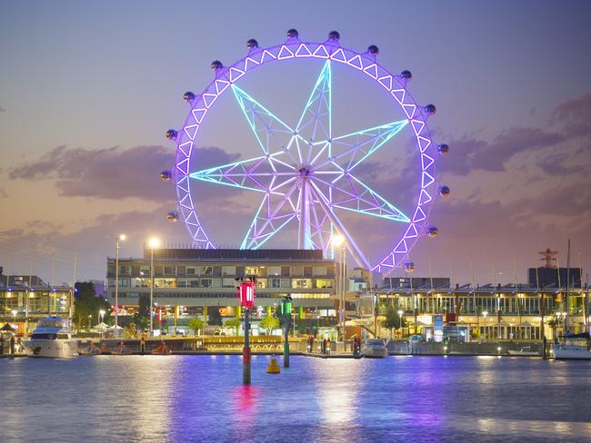 Soak up views of the Melbourne, to the MCG and beyond, from the Melbourne Star Observation Wheel.