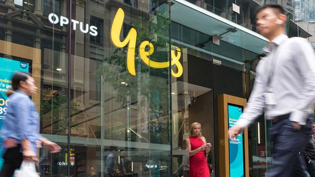 Optus misses mark during closed analyst briefing