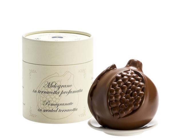 Pomegranate diffuser by Santa Maria Novella.