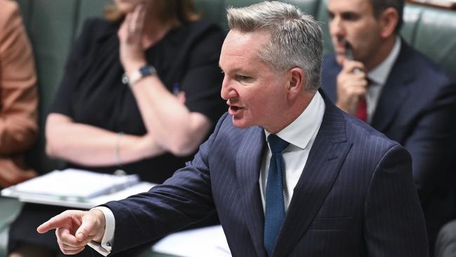 Energy Minister Chris Bowen announced the Capacity Investment Scheme to underwrite new investment in projects, guaranteeing an investor floor price for returns on new solar and wind projects. Picture: NCA NewsWire / Martin Ollman