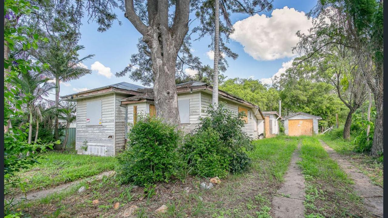 21 Frank Street, Ebbw Vale sold for $130,000 on April 9, 2020.