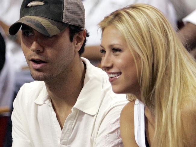 Anna Kournikova's rare photo with Enrique Iglesias and their children has  fans saying the same thing