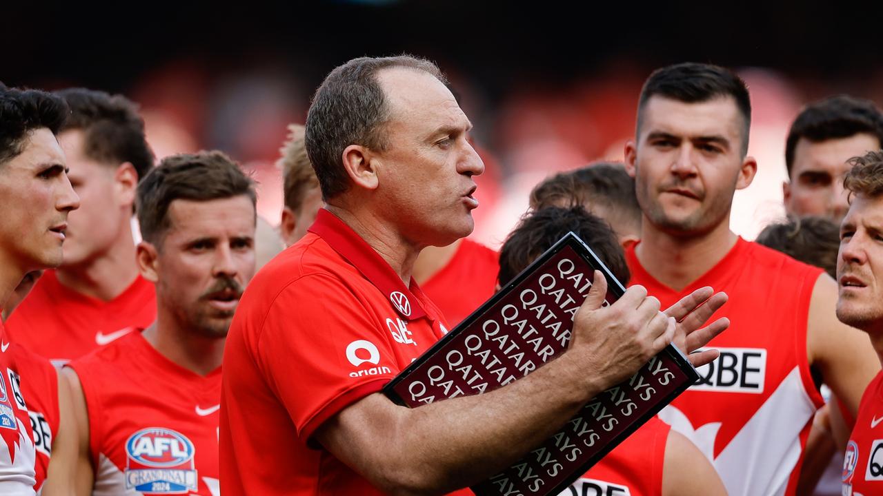 Longmire looking for answers on Saturday. (Photo by Dylan Burns/AFL Photos via Getty Images)