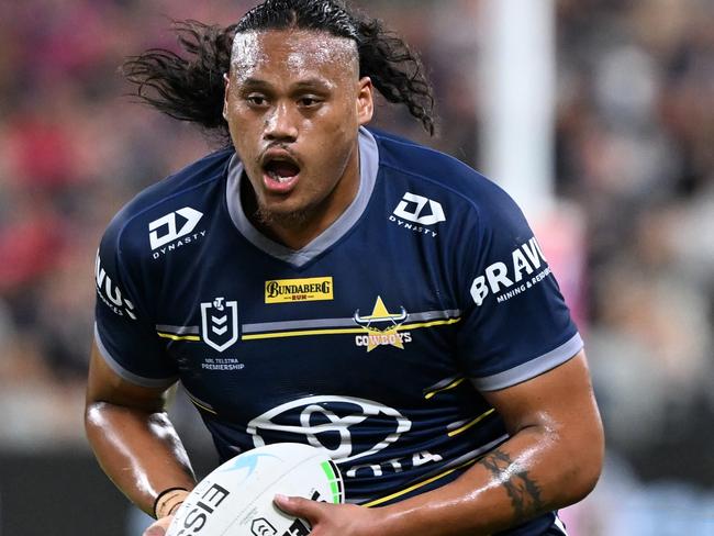 TOWNSVILLE, AUSTRALIA - SEPTEMBER 23: Luciano Leilua of the Cowboys runs the ball during the NRL Preliminary Final match between the North Queensland Cowboys and the Parramatta Eels at Queensland Country Bank Stadium on September 23, 2022 in Townsville, Australia. (Photo by Bradley Kanaris/Getty Images)