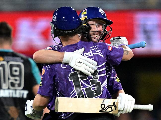 The Hurricanes will host the Qualifier if they defeat Melbourne Stars.