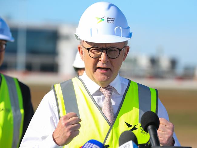 SYDNEY, AUSTRALIA : NewsWire Photos- AUGUST 27 2024; The Prime Minister Anthony Albanese is in Western Sydney today and addresses the media during a press conference at the Western Sydney International Airport. Picture: NewsWire / Gaye Gerard