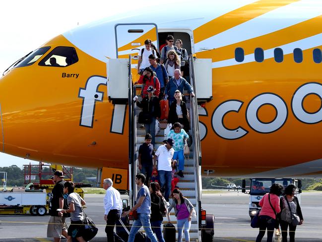 The new Scoot Dreamliner aircraft pictured touching down at Gold Coast Airport for the first time on its way to Singapore Pic by David Clark