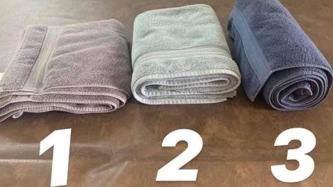 How to Fold Towels by Rolling 2 Ways for a Professional Looking