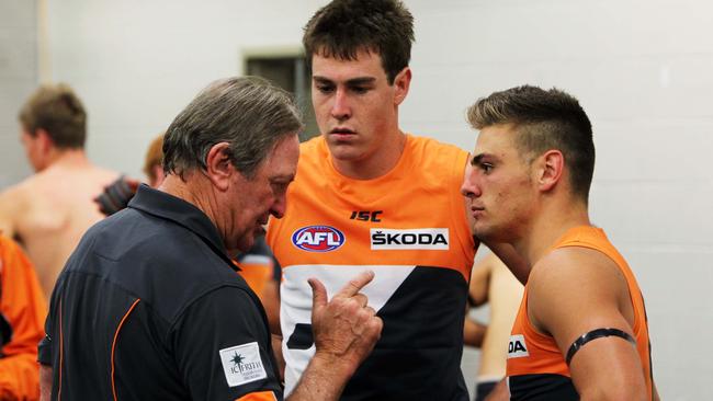 Kevin Sheedy chats to Stephen Coniglio and Jeremy Cameron during the early years of GWS.