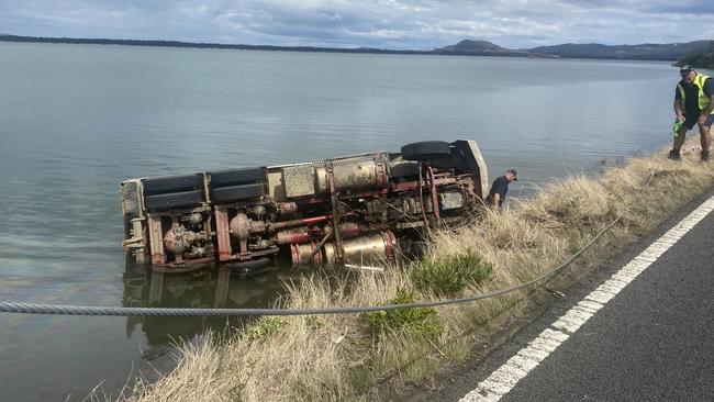 A truck crashed into the water on the Tasman Highway on the causeway between Midway Point and Sorell, March 9, 2023. Photo: Judy Augustine