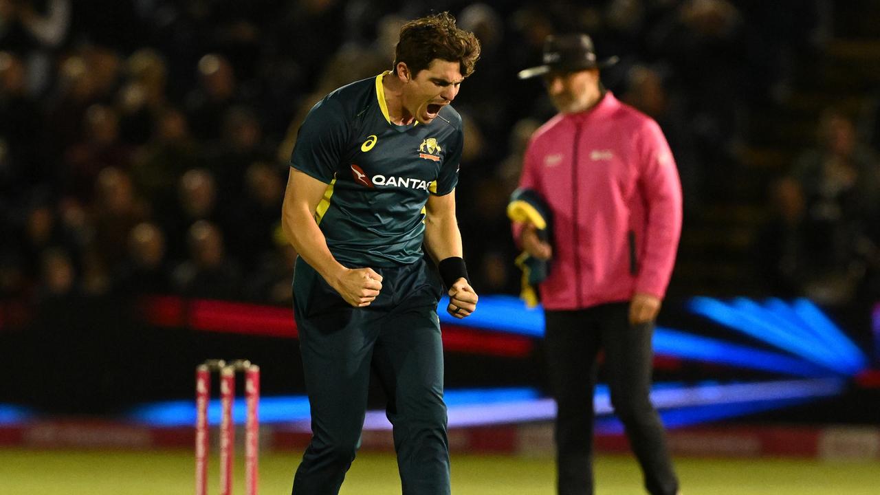 Sean Abbott of Australia. Photo by Shaun Botterill/Getty Images