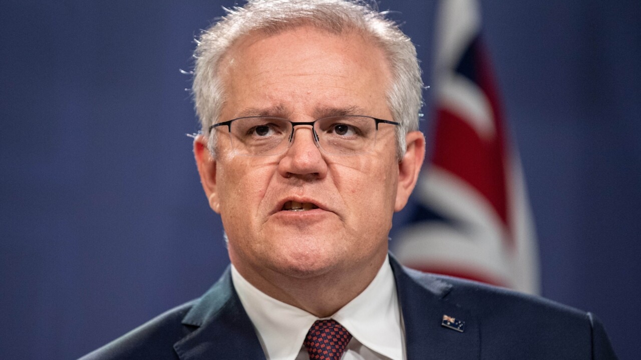 Morrison offers federal assistance for SA fires