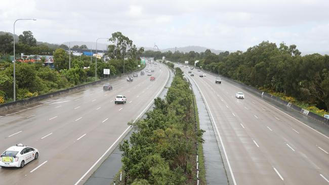 Traffic flowing freely at M1 at Oxenford during the Games. Photo by Richard Gosling