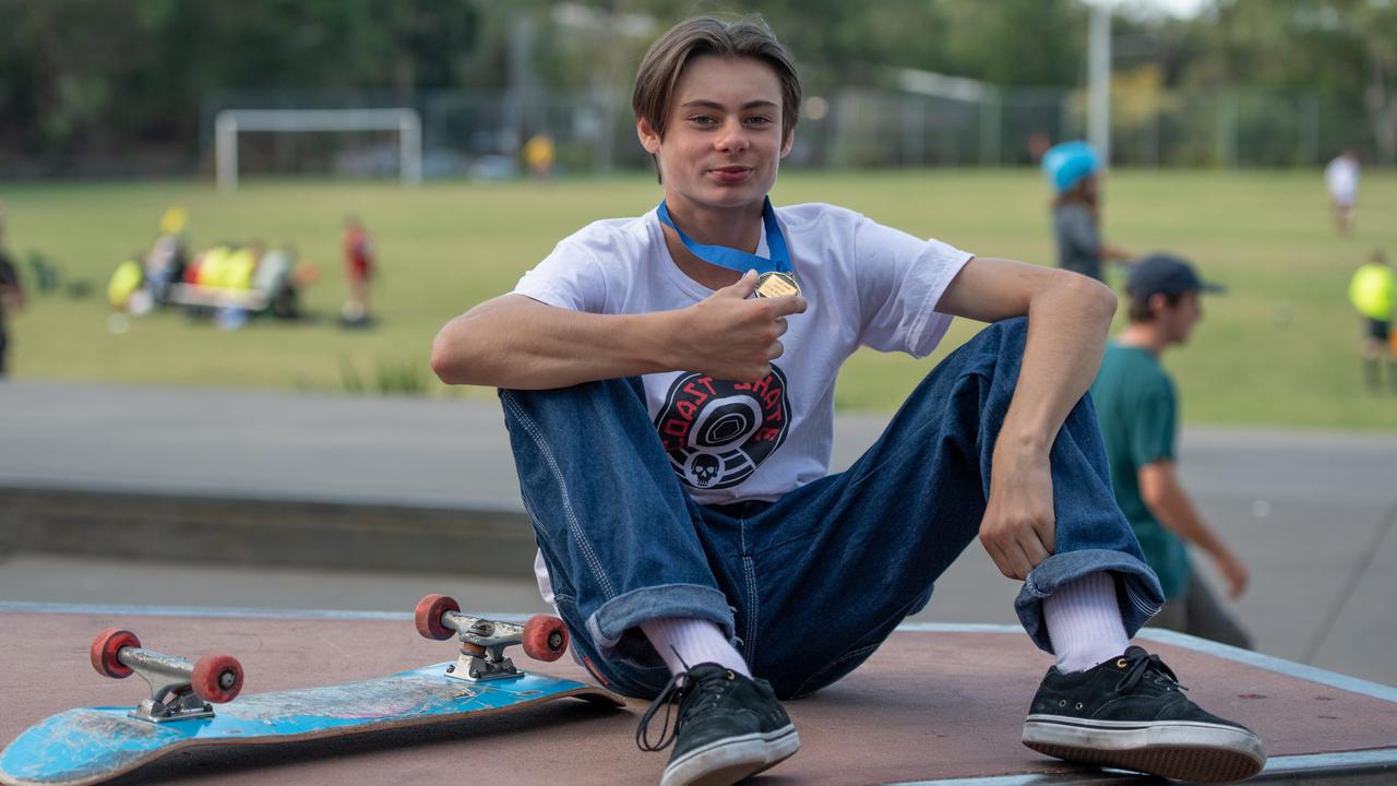 Tashi Freeman poses for a photo after winning first place at Berowra skate park at the skate, scooter and BMX battle royale. (AAP IMAGE / MONIQUE HARMER)