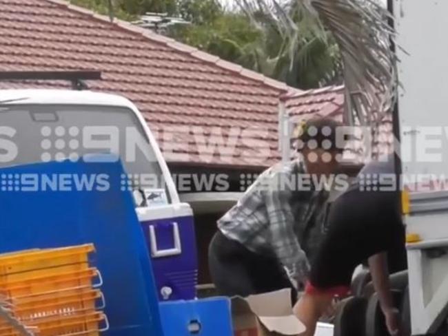 Salim Mehajer's belongings are taken away.