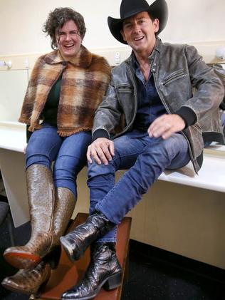 RM Williams - Buy the best handmade country boots & clothes