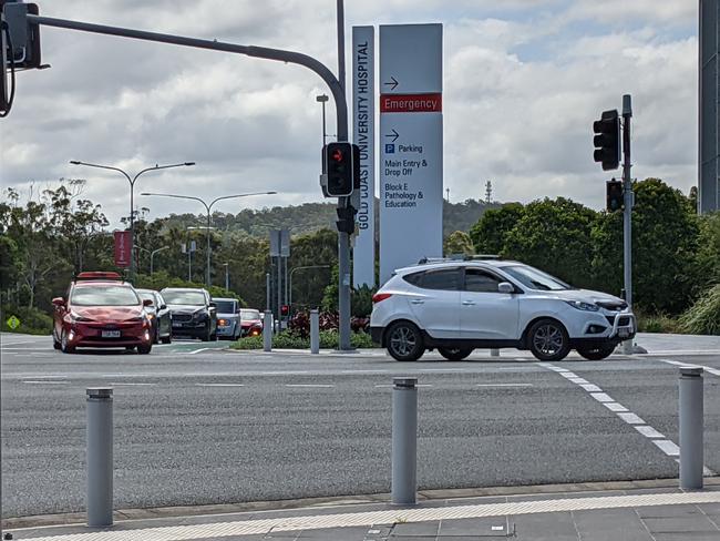 Traffic on Parklands Drive waiting to turn onto Hospital Boulevard on Tuesday, November 7 2021. Picture: Keith Woods.