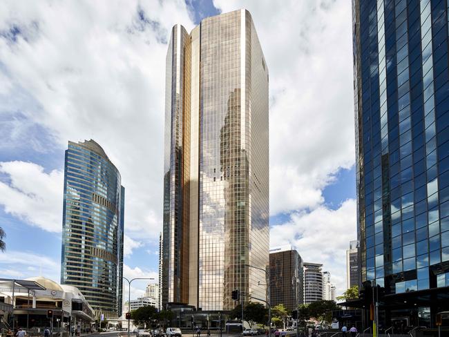 Dexus and CPP Investment Board have put the Gold Tower in Brisbane on the block