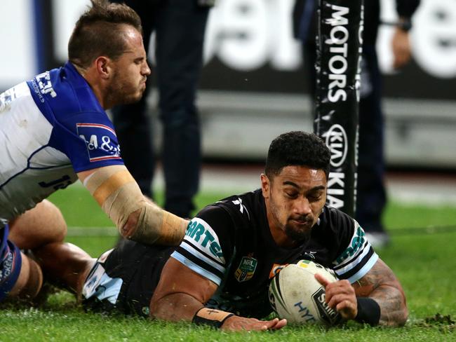 Nick Walshaw reckons Ricky Leutele is a special to get across the stripe first. Picture Gregg Porteous