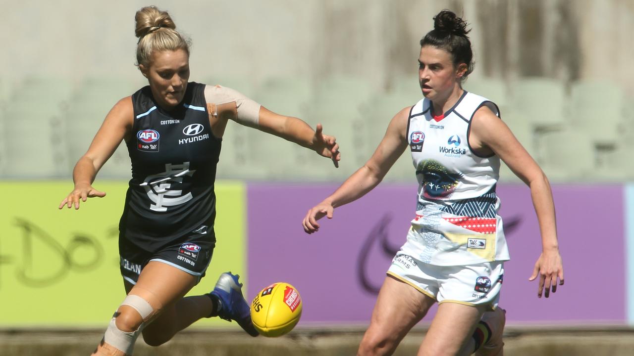 Carlton will face Adelaide in the 2019 AFLW Grand Final. (AAP Image/Hamish Blair)