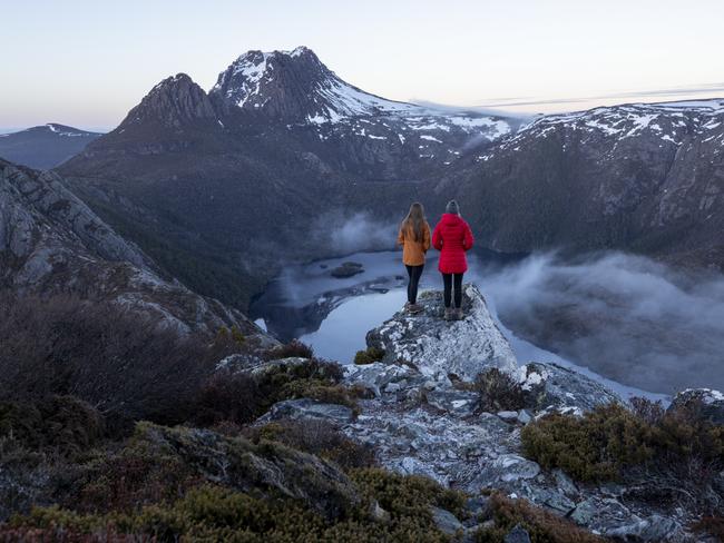 BUILDING UP: Hansons Peak, Cradle Mountain. Picture: Tourism australia