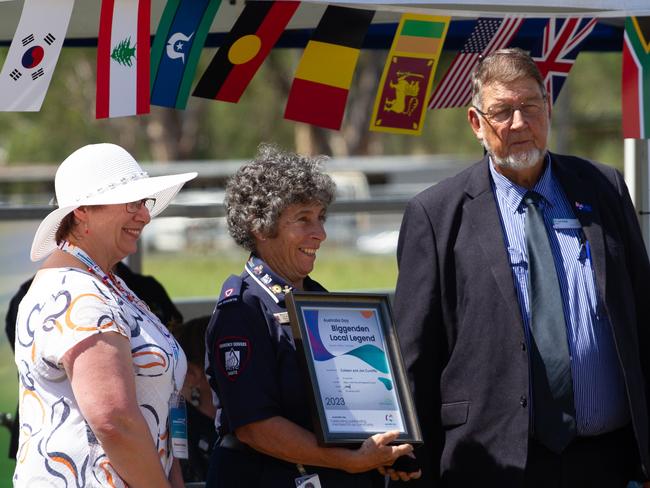 Moira of the Biggenden PCYC accepted the Biggenden Local Legend award on behalf of Colleen and Jim Cunliffe.