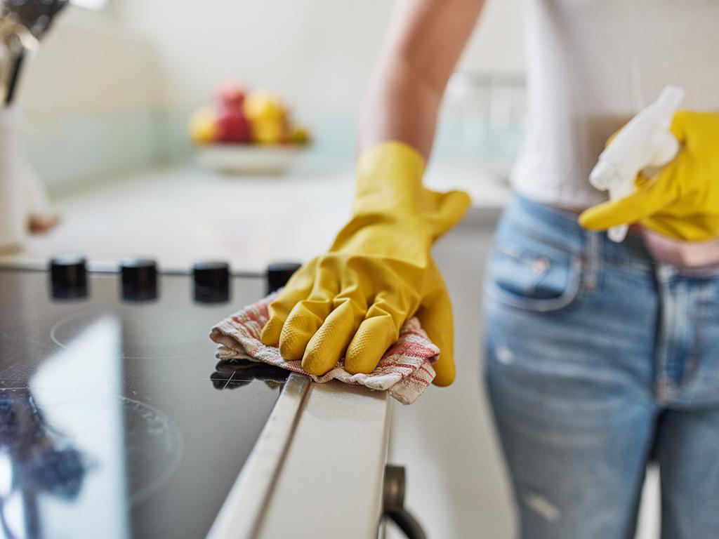 A new study shows women do an extra hour of chores and childcare than men. Picture: iStock