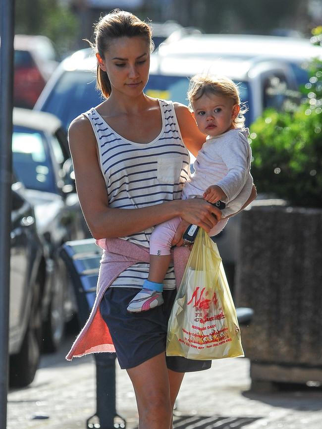 Rachael Finch hit the streets of Sydney with Violet.