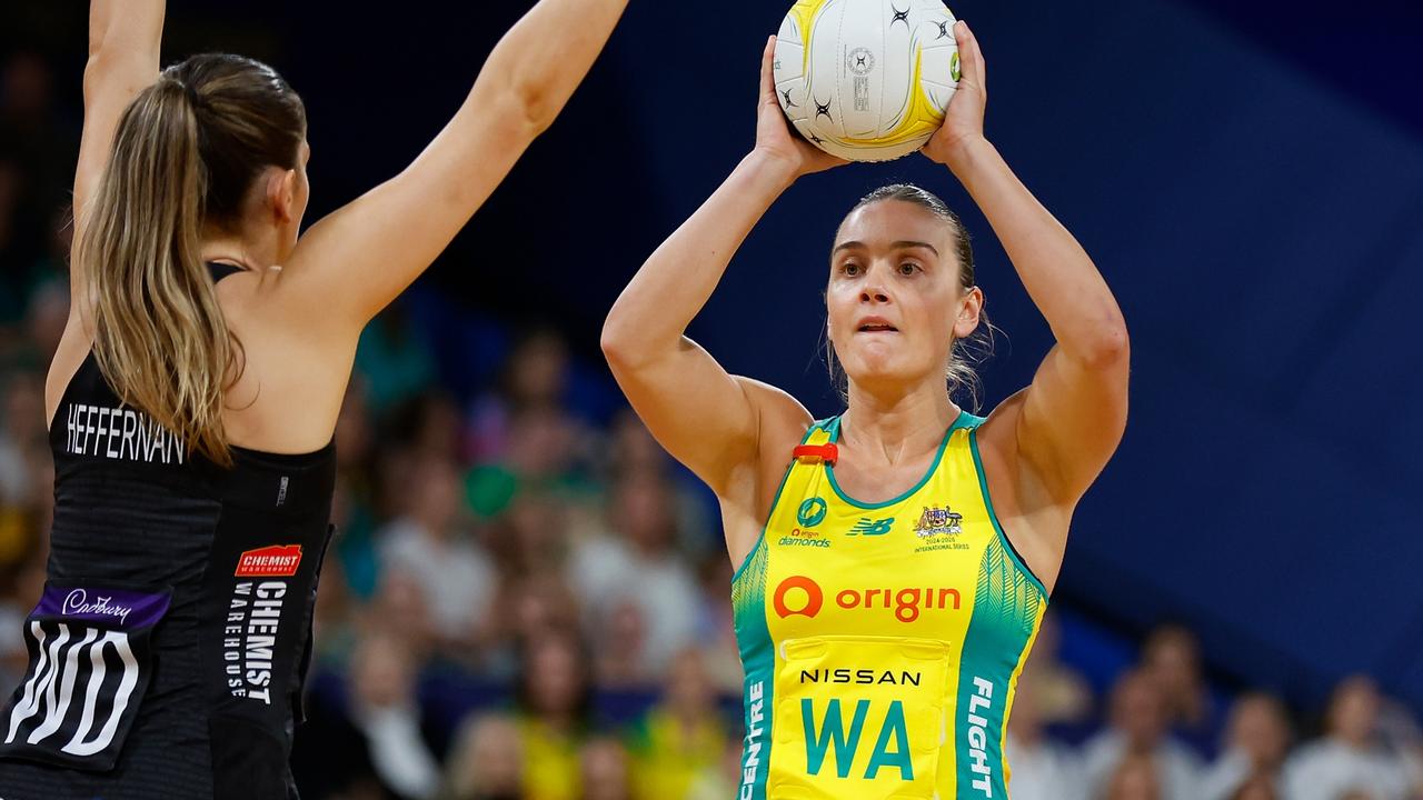 Diamonds captain Liz Watson says she had no issue with rare stints on the bench in the previous two games as her side went down 3-0 to the Silver Ferns. Picture: James Worsfold / Getty Images