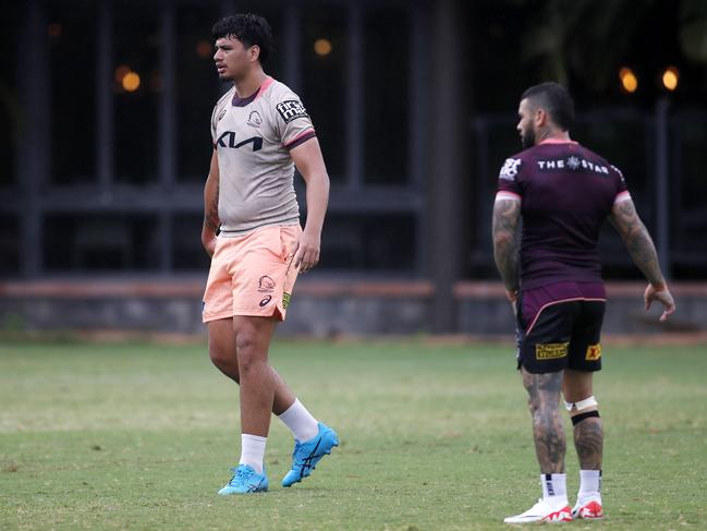 Ben Te Kura towers over Broncos captain Adam Reynolds. Picture: Josh Woning