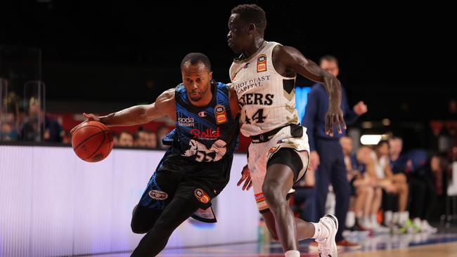 Melbourne United are hoping to be crowned NBL champions for the first time since 2018. (Photo by Daniel Kalisz/Getty Images)