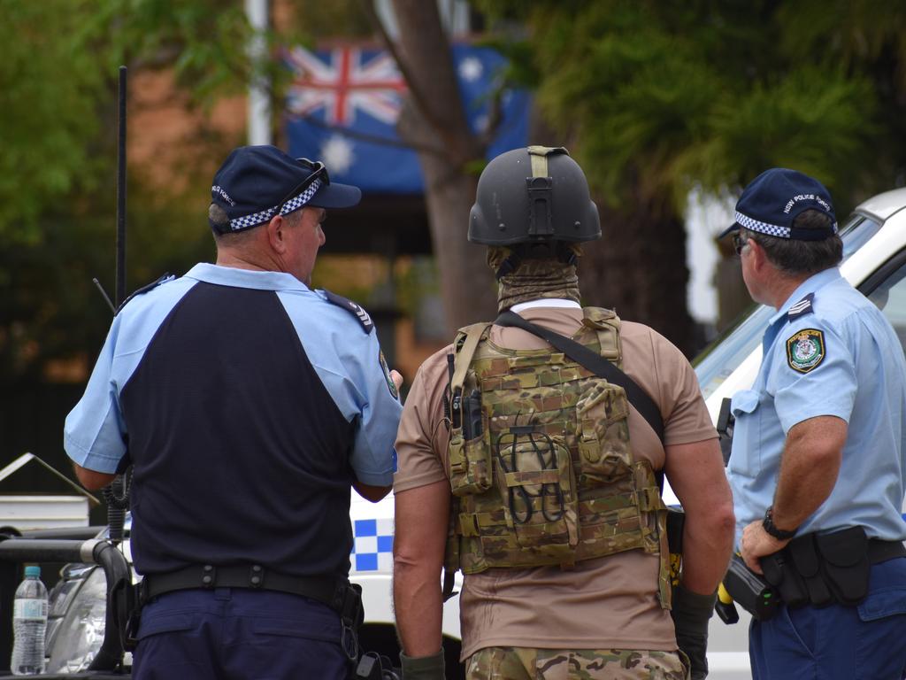 A man was arrested after a stand-off with police in Grafton throughout the morning of Sunday, 20th September, 2020.