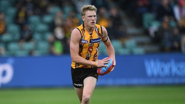 With James Sicily of the Hawks earning far less points after moving into the forward line, is he now a risky SuperCoach Draft pick before the third round?