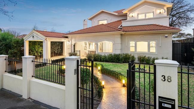 38 Manning Road, Malvern East sold for more than $4.25m