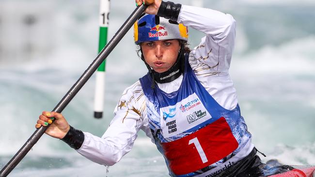 Jessica Fox competing in the K1 final at the world canoe slalom championships in London.