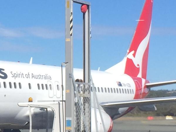 The Qantas flight from Sydney with Taylor Swift and Tom Hiddleston arrives at Gold Coast Airport. Photo: Lexie Cartwright