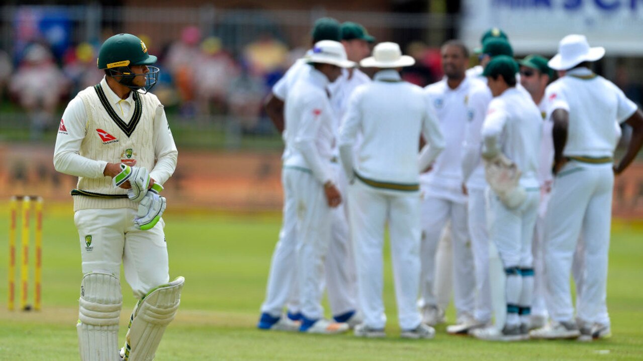 Khawaja is dismissed during day 1 of the second Test match between South Africa and Australia in 2018 (Photo by Ashley Vlotman/Gallo Images/Getty Images)