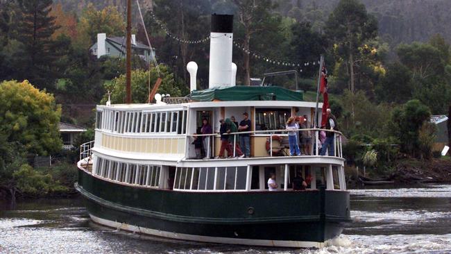  Derwent Valley Autumn Festival at New Norfolk. Passengers enjoy a trip on the Cartela. 