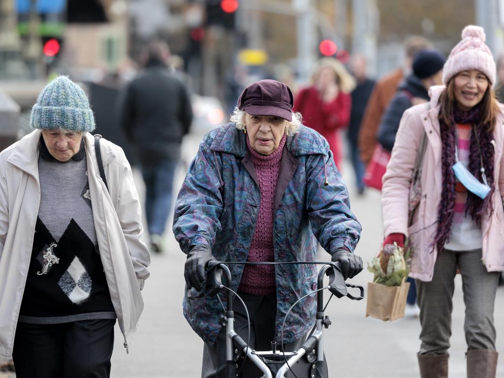 Melbourne will see a string of far colder mornings than usual this week. Picture: NCA NewsWire / David Geraghty